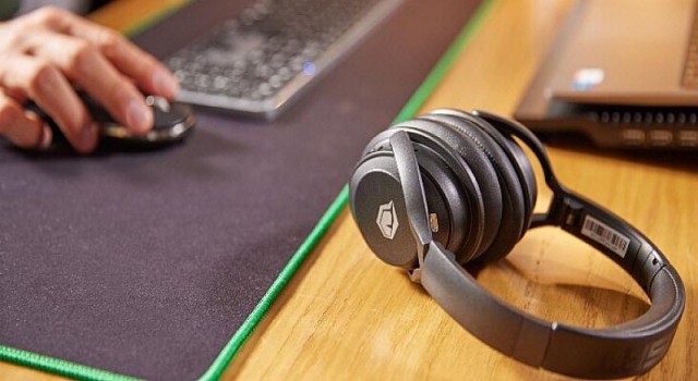 Pusat Wave ANC Bluetooth Kulaklık ile gürültüsüz müzik keyfi